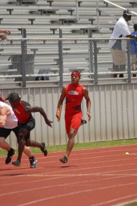 2012 Track Houston Track Meet — photo 46