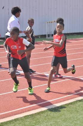 2012 Track Houston Track Meet — photo 200