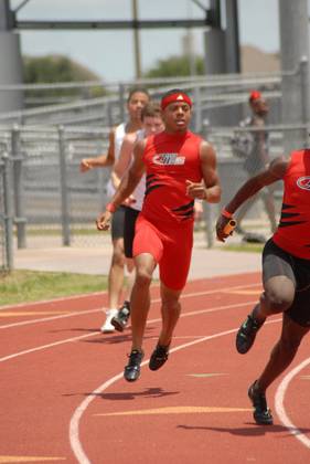 2012 Track Houston Track Meet — photo 324