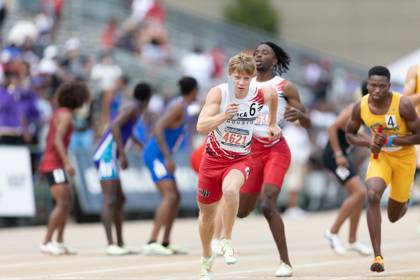 2022 USATF National Junior Olympic — Sacramento CA — photo 30